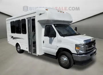 Picture of 2027 Ford E450 Starcraft Allstar Shuttle Bus