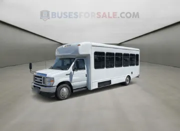 Picture of 2027 Ford E450 Starcraft Allstar Shuttle Bus ADA