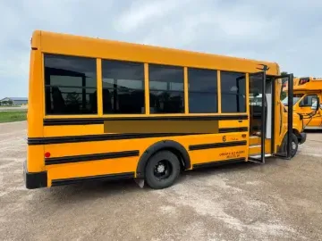 Picture of 2016 Chevrolet Bluebird School Bus