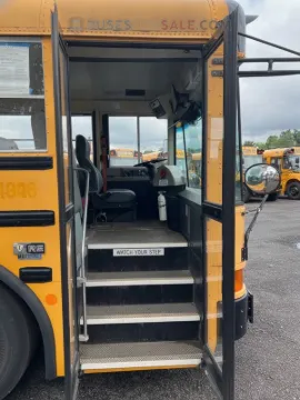 Picture of 2014 International RE School Bus
