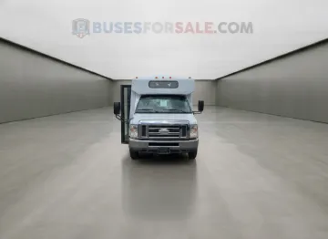 Picture of 2014 Ford E450 Diamond Coach ADA Shuttle Bus