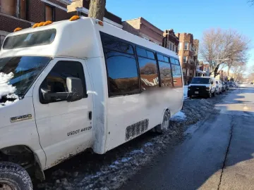 Picture of 2008 Ford E450 Limo & Party Bus