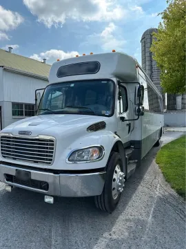 Picture of 2010 Freightliner Mid Size Bus