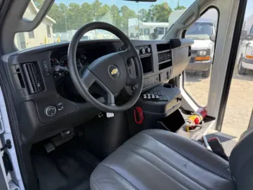 2017 Chevrolet Express 3500 Cutaway Shuttle Bus