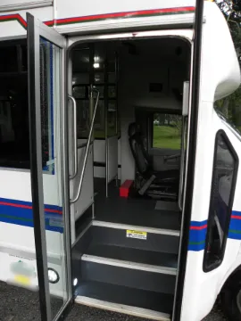 Picture of 2018 Chevrolet 4500 Starcraft 12P ADA