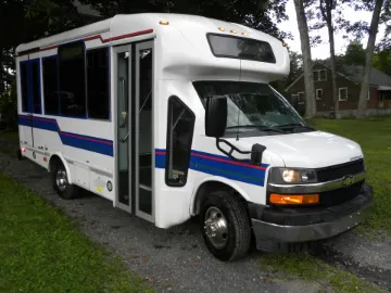 Picture of 2018 Chevrolet 4500 Starcraft 12P ADA