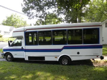 Picture of 2017 Chevrolet 4500 Starcraft 20P ADA