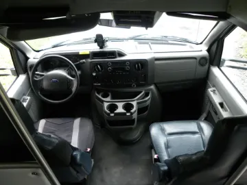 Picture of 2011 Ford E-350 15P Shuttle