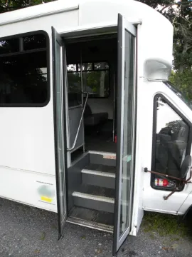 Picture of 2014 Ford E-450 20P ADA