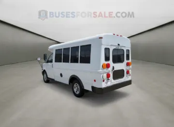 Picture of 2018 Chevrolet Express Cutaway Shuttle Bus