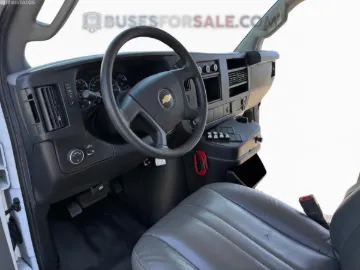 Picture of 2018 Chevrolet Express Cutaway Shuttle Bus