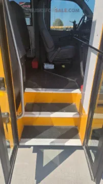 Picture of 2019 Chevrolet 4500 Collins School Bus