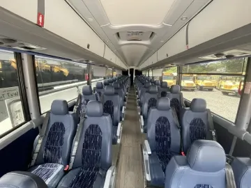 2025 MCI J4500 56P