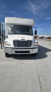 Picture of 2016 Freightliner S2 Shuttle Bus