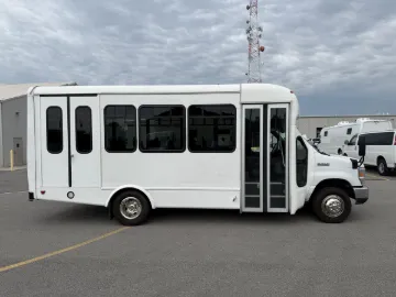 Picture of 2017 Ford Starcraft E350 Shuttle Bus ADA