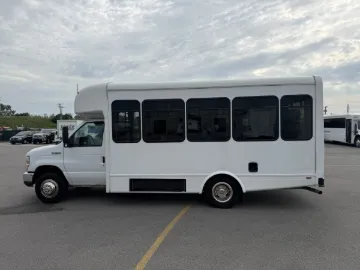 Picture of 2017 Ford Starcraft E350 Shuttle Bus ADA