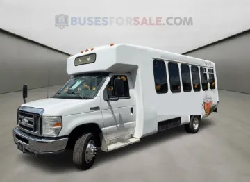 Picture of 2014 Ford E450 Diamond Coach ADA Shuttle Bus