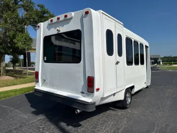 Picture of 2016 Ford E-350 Shuttle Bus ADA