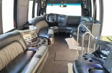 Picture of 2003 Ford F 550 Limo & Party Bus