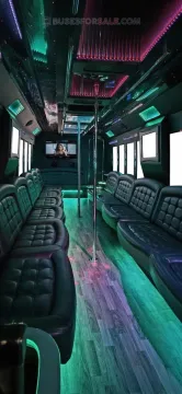 Picture of 2011 Ford F750 Super Duty Party Bus Limo & Party Bus