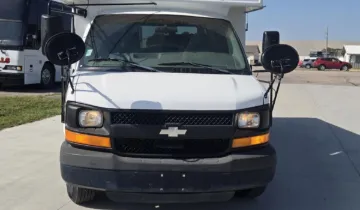 Picture of 2003 Chevrolet Express Shuttle Bus