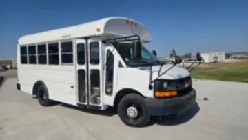Picture of 2003 Chevrolet Express Shuttle Bus