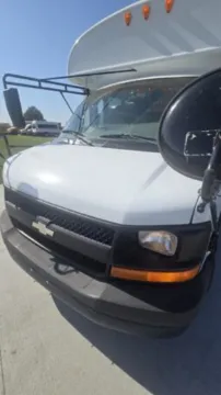 Picture of 2003 Chevrolet Express Shuttle Bus