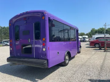 Picture of 2015 Chevrolet Express Shuttle Bus