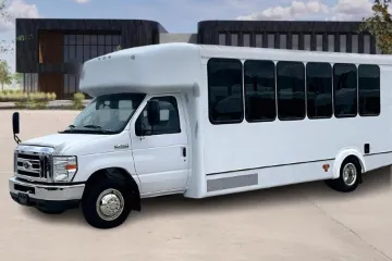 Picture of 2019 Ford E450 Shuttle Bus