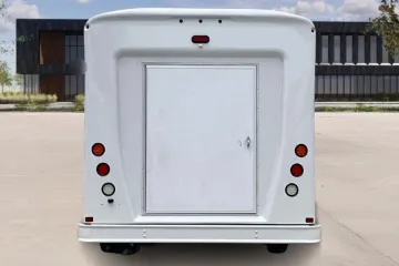Picture of 2019 Ford E450 Shuttle Bus