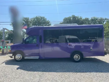 2015 Chevrolet Express Shuttle Bus