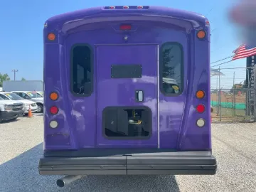 2015 Chevrolet Express Shuttle Bus