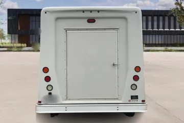 Picture of 2019 Ford E450 Shuttle Bus