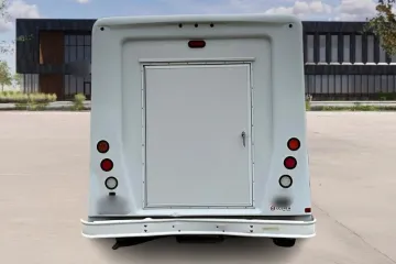 Picture of 2019 Ford E450 Shuttle Bus