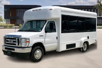 Picture of 2022 Ford E350 Shuttle Bus
