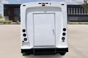 Picture of 2022 Ford E350 Shuttle Bus