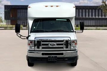Picture of 2022 Ford E350 Shuttle Bus