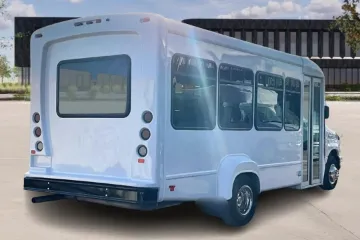 Picture of 2022 Ford E450 Shuttle Bus