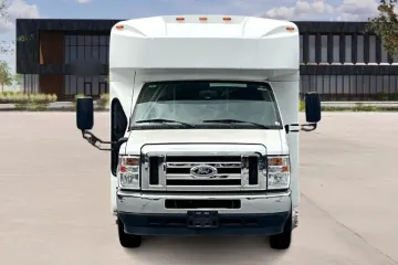 Picture of 2023 Ford E350 Shuttle Bus