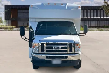 Picture of 2023 Ford E450 Shuttle Bus
