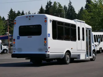 Picture of 2015 Ford E450 Eldorado Shuttle Bus ADA