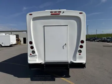 Picture of 2022 Ford E350 Shuttle Bus