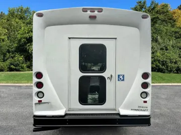 Picture of 2016 Ford E-350 Shuttle Bus ADA