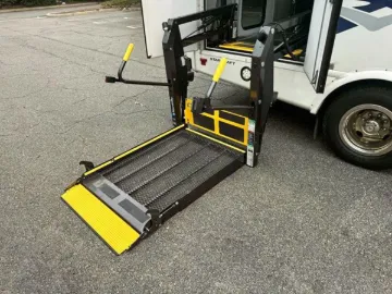 Picture of 2016 Ford E-350 Shuttle Bus ADA