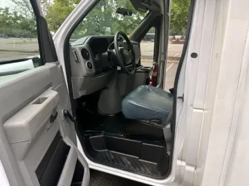 Picture of 2016 Ford E-350 Shuttle Bus ADA