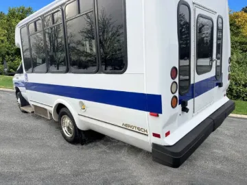 Picture of 2014 Ford E-350 Shuttle Bus ADA