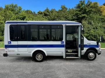 Picture of 2014 Ford E-350 Shuttle Bus ADA