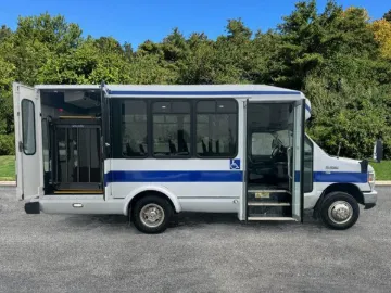 Picture of 2014 Ford E-350 Shuttle Bus ADA