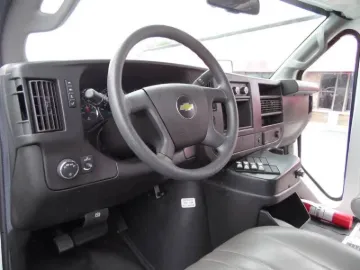 2017 Chevrolet Express 3500 Shuttle Bus