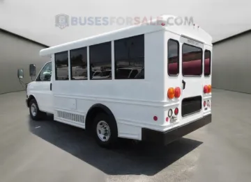 Picture of 2011 Chevrolet Express Shuttle Bus